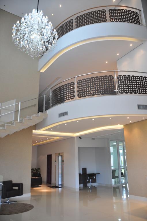 Kamur Plaza Hotel โกยันเนเซีย ภายนอก รูปภาพ