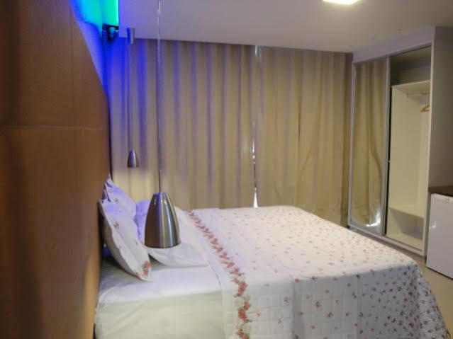 Kamur Plaza Hotel โกยันเนเซีย ภายนอก รูปภาพ